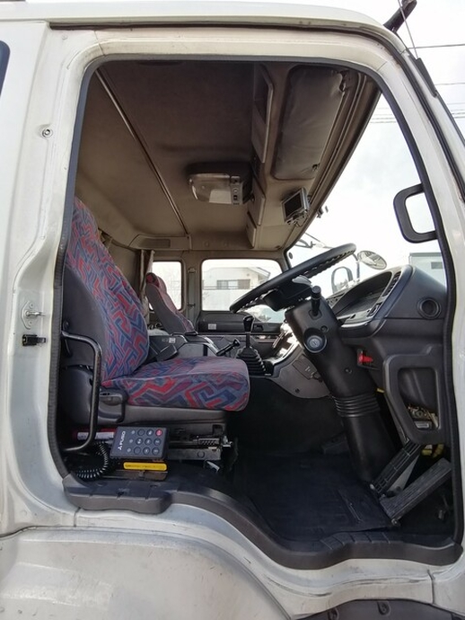 いすゞ ギガ 大型 トラクタ KL-EXD52D3(5434) 26枚目