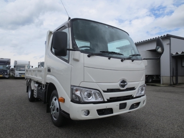 日野 デュトロ 小型 土砂ダンプ 2RG-XZU600T(11700) 2枚目
