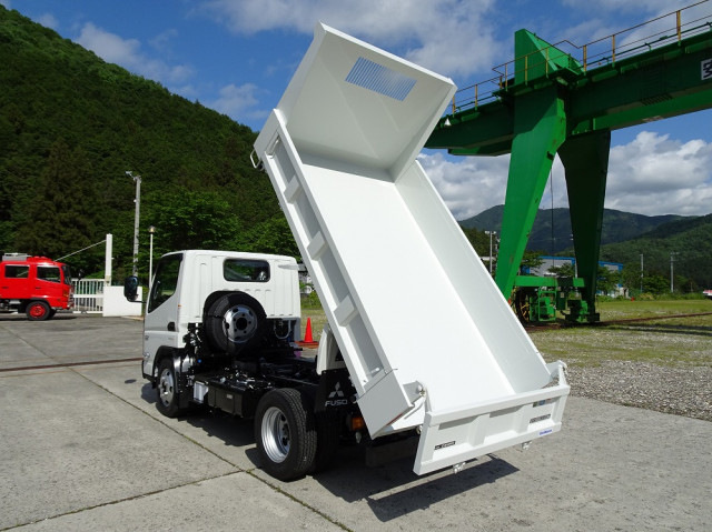 Mitsubishi Fuso canter Small Soil dump 2RG-FDA60(108990) 6枚目