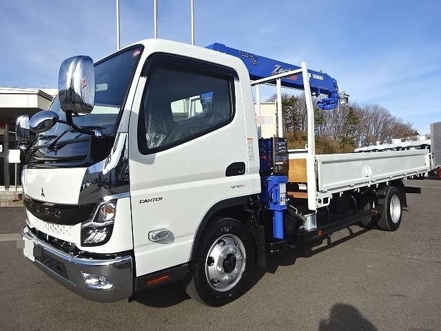 三菱ふそう キャンター 小型 平ボディ（クレーン付） 2RG-FEB80(55474) 1枚目