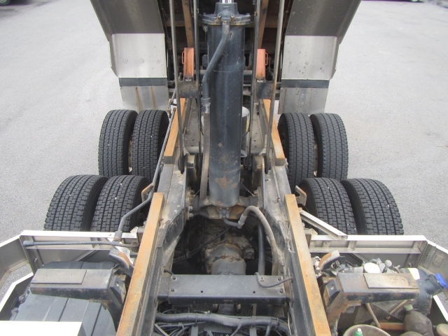 いすゞ ギガ 大型 土砂ダンプ QPG-CXZ77BT(7335) 25枚目