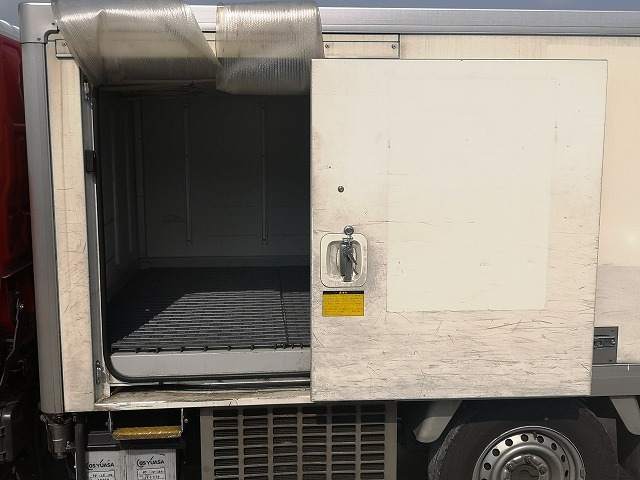 トヨタ トヨエース 小型 冷蔵冷凍バン ADF-KDY221(6503) 26枚目