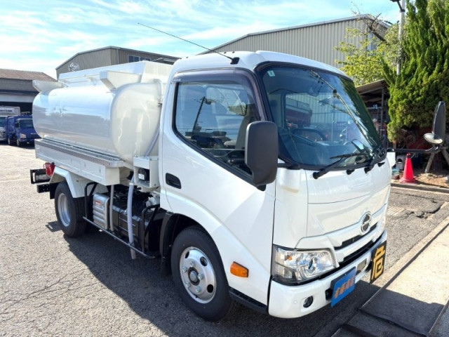 日野 デュトロ 小型 タンクローリー 2KG-XZU600E(108893) 2枚目