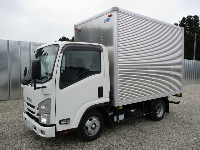 いすゞ エルフ 小型 バン 2RG-NLR88AN(6808) 1枚目