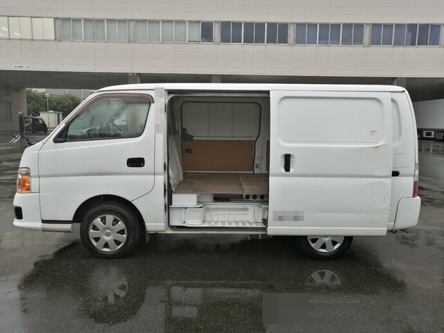 日産自動車 キャラバン その他 Translation missing: ja.item.body_keijou_enum.body_keijou_one_box ADF-VWE25(5640) 29枚目
