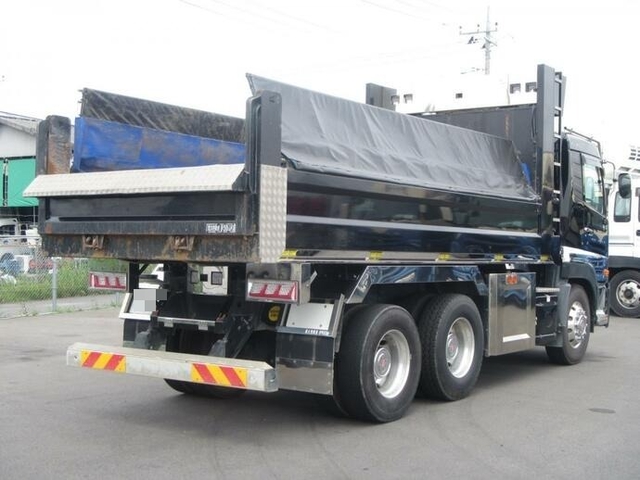 Nissan UD quon Large Soil dump QKG-CW5XL(10717) 4枚目