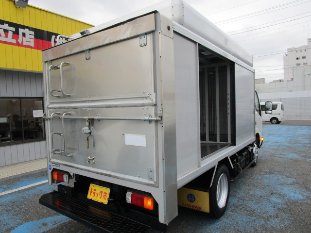 日野 デュトロ 小型 バン TPG-XZU645M(109781) 3枚目