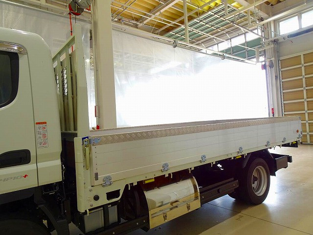 Mitsubishi Fuso canter Small Flat body 2PG-FEBS0(105623) 23枚目