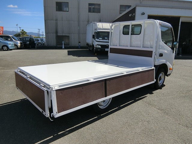 トヨタ トヨエース 小型 平ボディ LDF-KDY271(112638) 11枚目