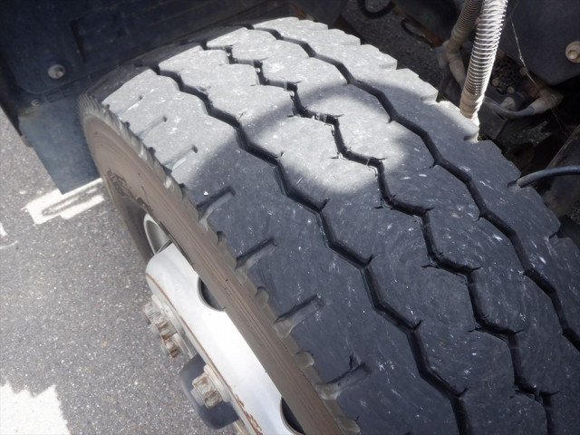 いすゞ フォワード 増トン コンテナ専用車 2RG-FTR90U2(109237) 29枚目