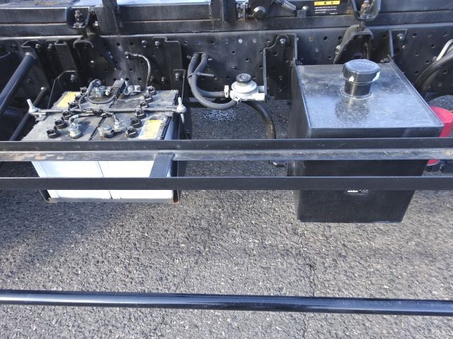 いすゞ エルフ 小型 セーフティローダー 2RG-NPR88AN(55482) 28枚目