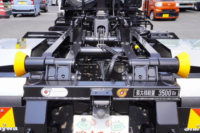三菱ふそう ファイター 中型 コンテナ専用車 2KG-FK62F(110936) 18枚目