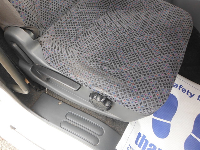 三菱ふそう ファイター 中型 冷蔵冷凍バン PDG-FK71F(3375) 34枚目