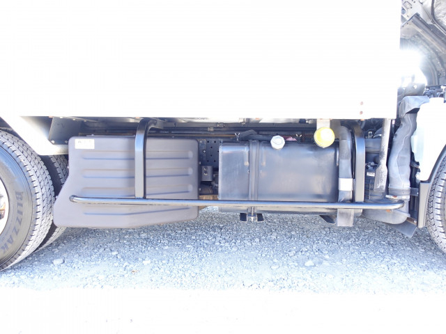 Isuzu elf Small Freezer box_body TKG-NHS85AN(96519) 13枚目