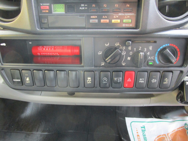 日野 デュトロ 小型 バン TKG-XZC605M(100086) 40枚目