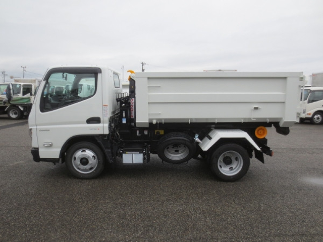 三菱ふそう キャンター 小型 コンテナ専用車 2RG-FBAV0(111474) 9枚目