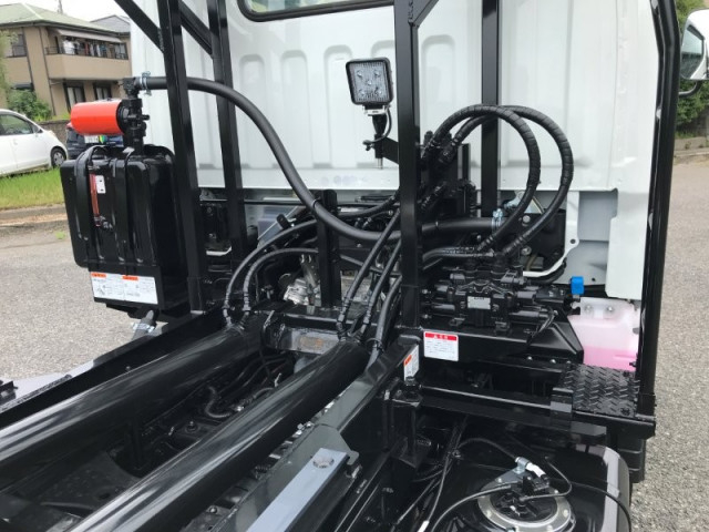 三菱ふそう キャンター 小型 コンテナ専用車 2RG-FBAV0(107928) 28枚目