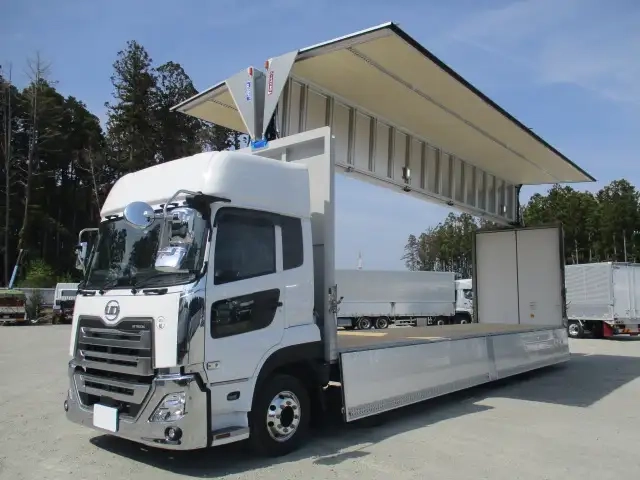 日産自動車 クオン 大型 ウィング 2RG-CG5FA(111203) 37枚目