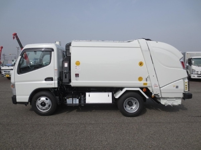 三菱ふそう キャンター 小型 塵芥車（プレス式） 2PG-FEAV0(11631) 9枚目