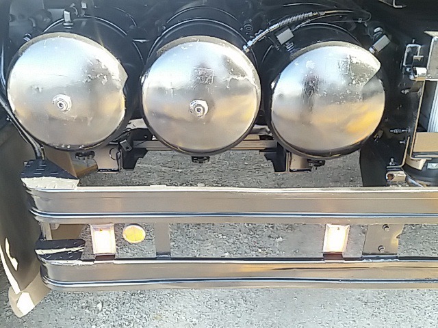 UDトラックス（日産） クオン 大型 トラクタ ADG-GW4XLG(8207) 32枚目