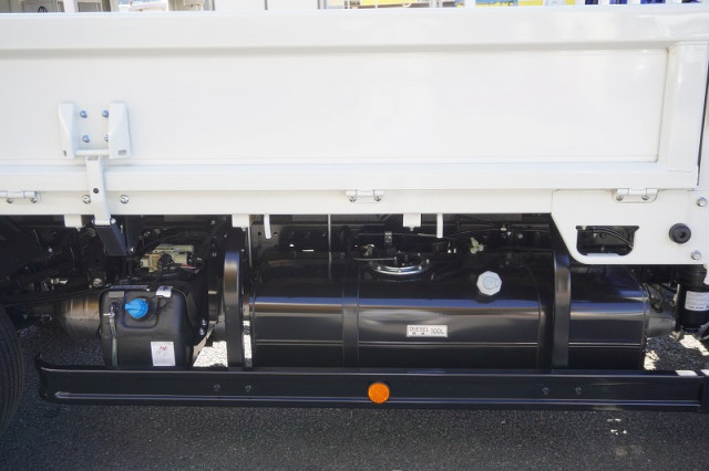 三菱ふそう キャンター 小型 平ボディ（クレーン付） 2RG-FEA80(113348) 21枚目