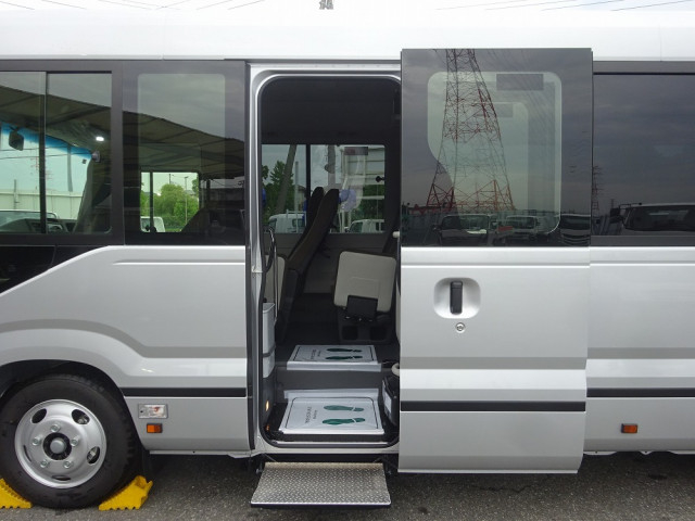 トヨタ コースター 小型 バス 2WG-GDB110(108659) 23枚目