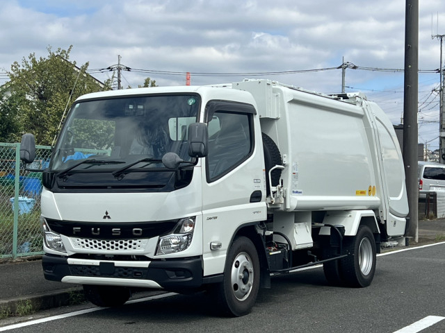 三菱ふそう キャンター 小型 塵芥車（プレス式） 2RG-FEAV0(112441) 1枚目
