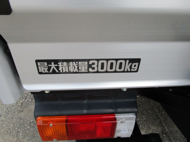 日野 デュトロ 小型 Wキャブ 2WG-XZU713N(113690) 39枚目