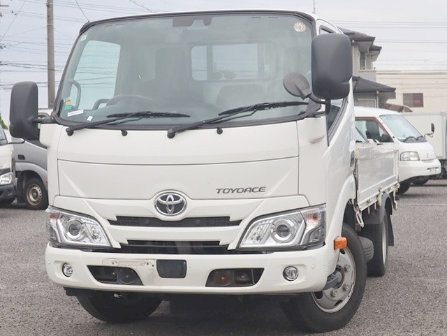 トヨタ トヨエース 小型 平ボディ 2RG-XZC605(112072) 1枚目