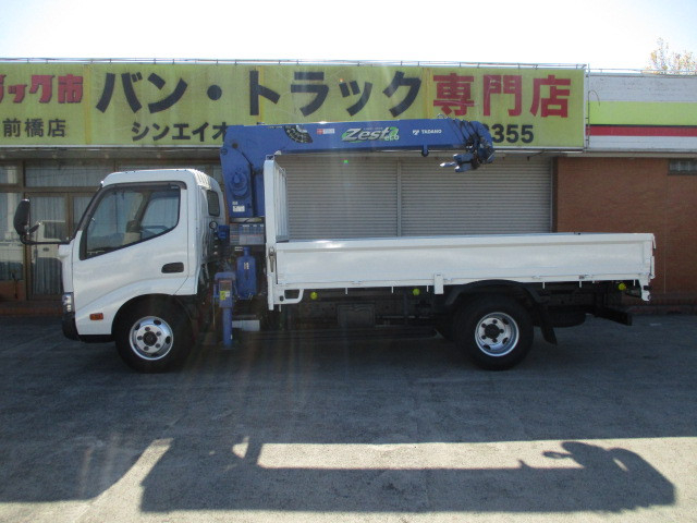 トヨタ トヨエース 小型 平ボディ（クレーン付） TKG-XZU650(103852) 40枚目
