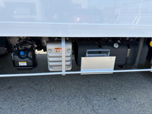 日野 デュトロ 小型 冷蔵冷凍バン 2WG-XZU713N(113242) 18枚目