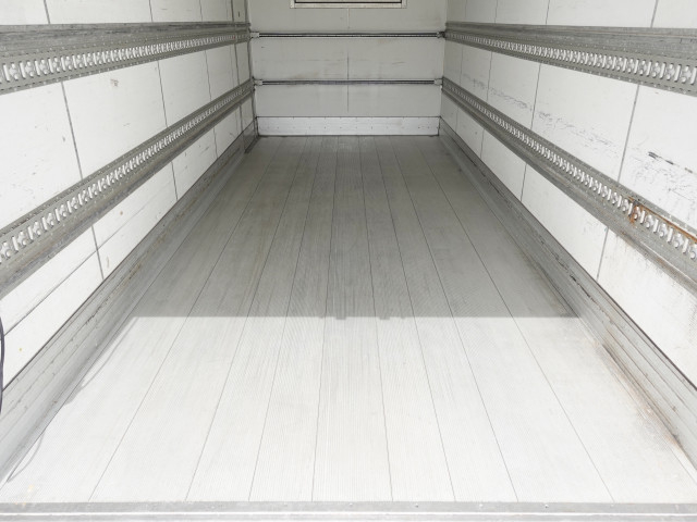 日野 レンジャー 中型 冷蔵冷凍バン 2KG-FC2ABA(110353) 13枚目