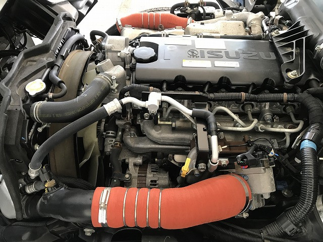 いすゞ エルフ 小型 平ボディ 2RG-NKR88A(111681) 21枚目