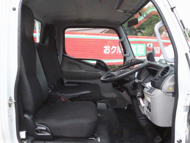 三菱ふそう キャンター 小型 平ボディ TPG-FBA20(111862) 30枚目