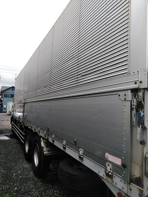 UDトラックス（日産） ビッグサム 大型 ウィング KL-CD48ZWA(3355) 4枚目
