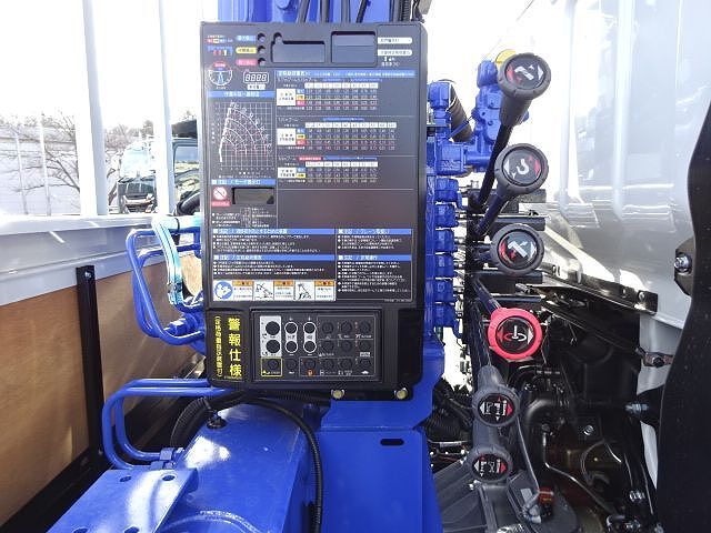 三菱ふそう キャンター 小型 平ボディ（クレーン付） 2RG-FEB80(55474) 26枚目