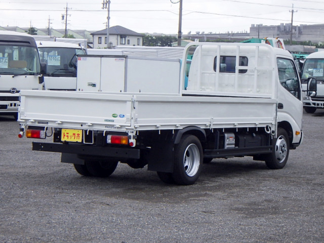 トヨタ ダイナ 小型 平ボディ 2RG-XZU655(111460) 6枚目