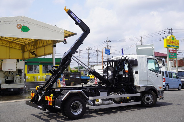 三菱ふそう ファイター 中型 コンテナ専用車 2KG-FK62F(110936) 20枚目