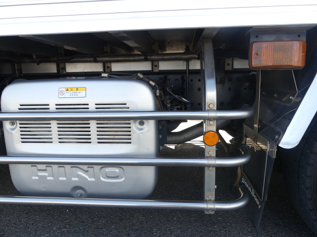 日野 プロフィア 大型 冷蔵冷凍バン 2DG-FW1AHJ(57795) 27枚目