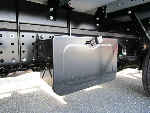三菱ふそう キャンター 小型 ウィング 2PG-FEAV0(9521) 43枚目