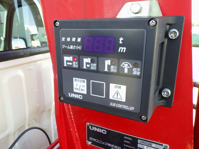 トヨタ ダイナ 小型 平ボディ（クレーン付） 2RG-XZU650(113408) 13枚目