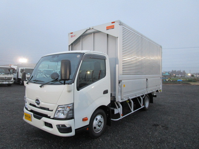日野 デュトロ 小型 ウィング 2WG-XZU713N(111970) 1枚目