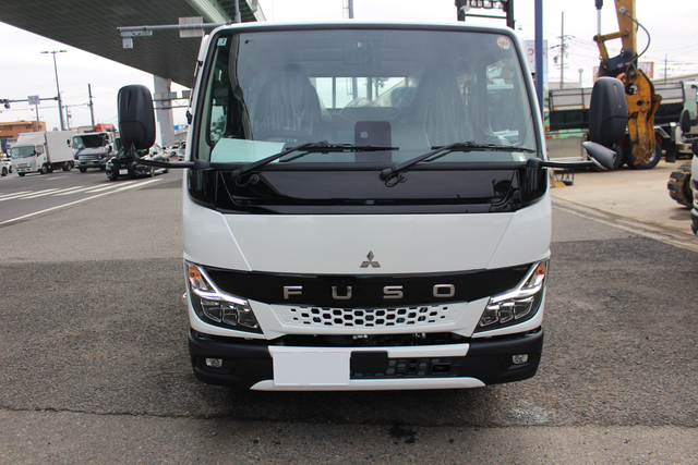 三菱ふそう キャンター 小型 Wキャブ 2RG-FBA20(105018) 2枚目