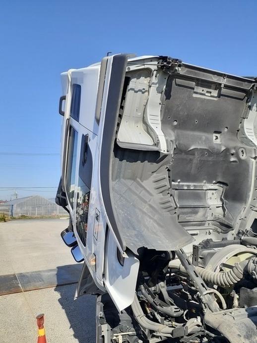 UDトラックス（日産） クオン 大型 トラクタ 2PG-GK5AAB(53908) 34枚目