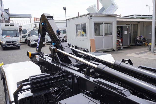 三菱ふそう ファイター 中型 コンテナ専用車 2KG-FK62F(111770) 23枚目