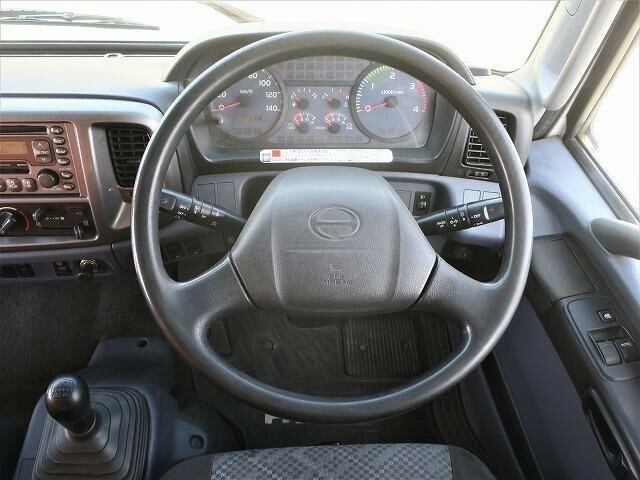 日野 レンジャー 中型 バン PB-FD7JPFA(27496) 15枚目