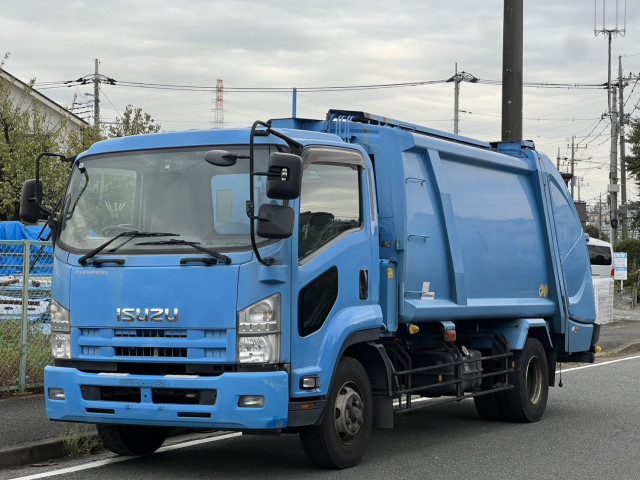 いすゞ フォワード 増トン 塵芥車（プレス式） SKG-FSR90S2(113115) 1枚目