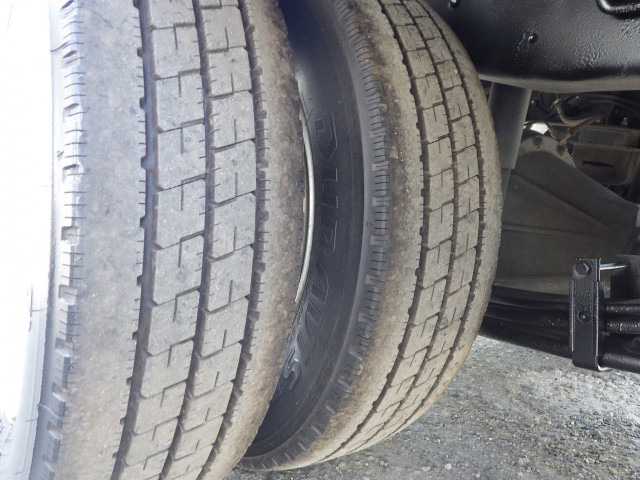 トヨタ トヨエース 小型 平ボディ 2RG-XZC605(110674) 32枚目