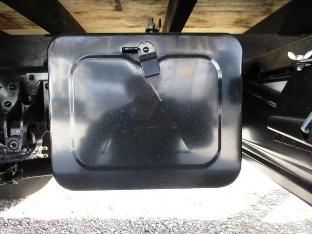 三菱ふそう ファイター 中型 平ボディ（クレーン付） 2KG-FK62F(9293) 27枚目
