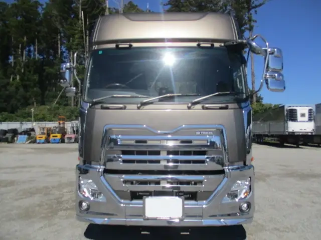 日産自動車 クオン 大型 トラクタ 2PG-GK5AAD(112847) 2枚目